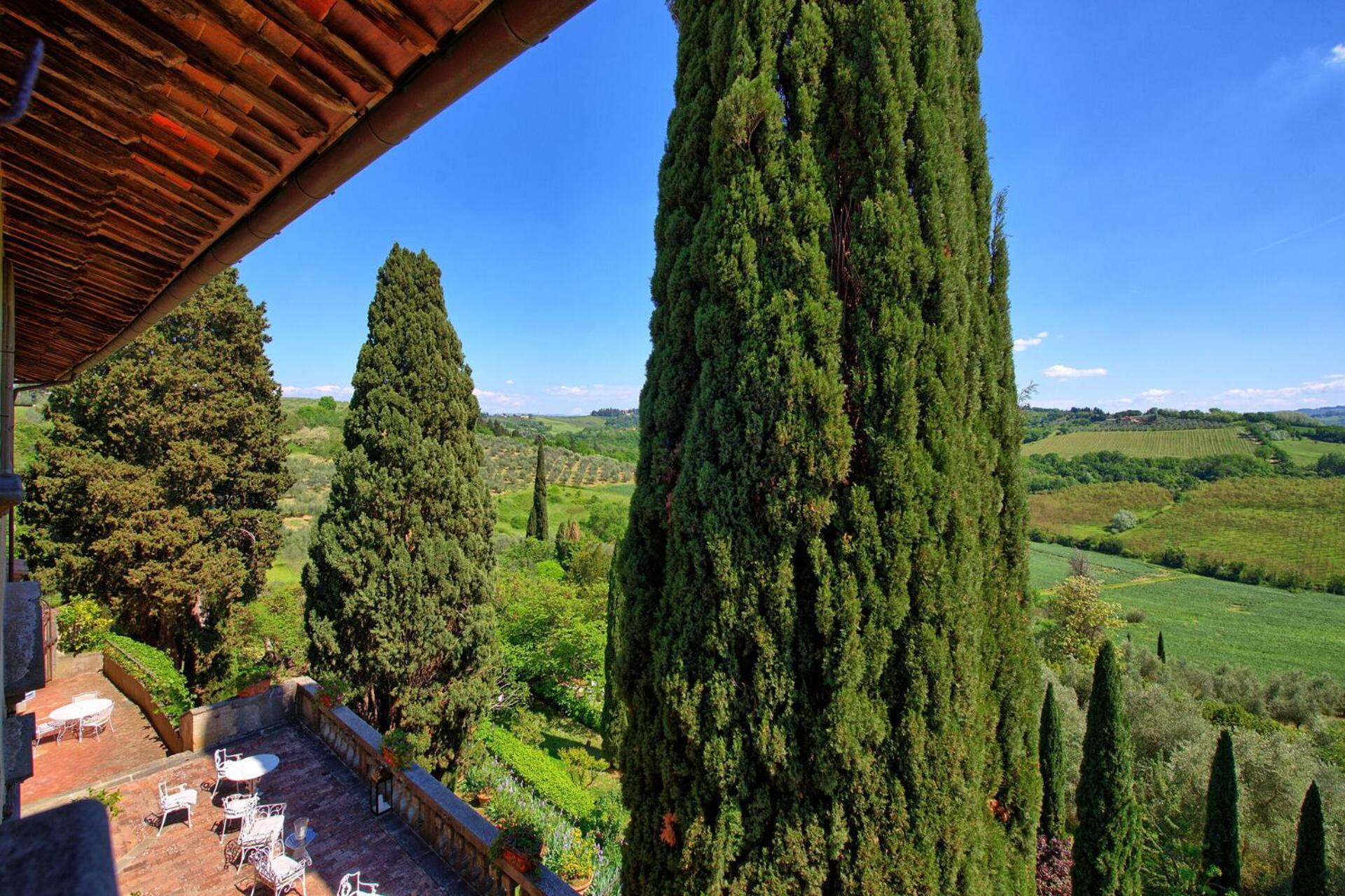 Castello Di Montegufoni By Posarellivillas Montagnana Val Di Pesa Exterior photo